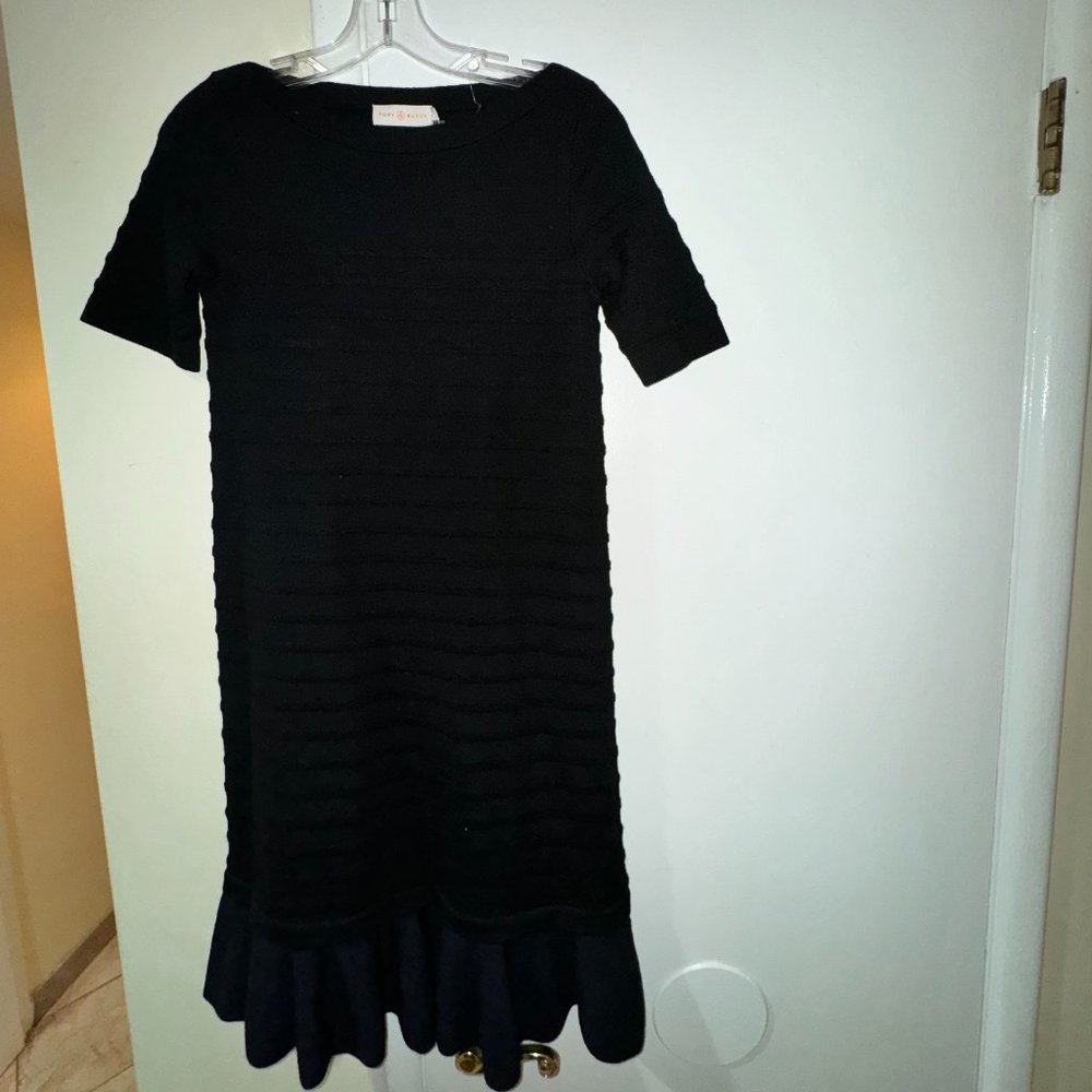 💕NWT - Elegant Timeless Tory Burch Black Wool Sweater Dress💕